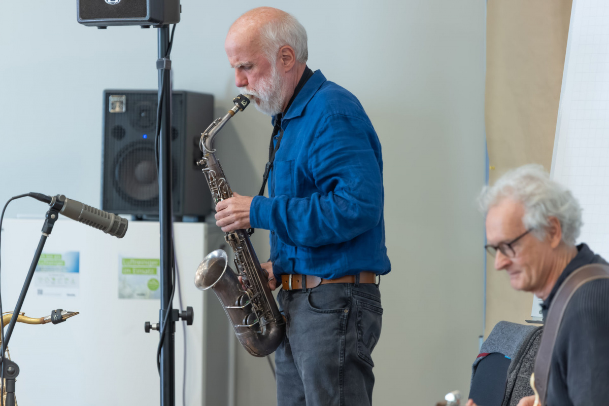 Die Band "Up to loop"