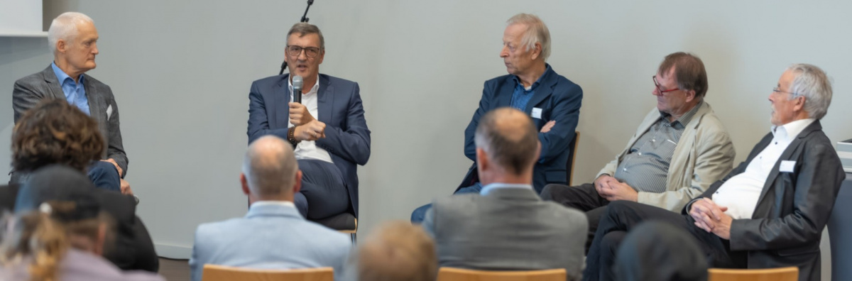 von links nach rechts: Wolfgang Rhein, Martin Berg, Magnus Schneider, Gerald Reißmann und Albrecht Fritz