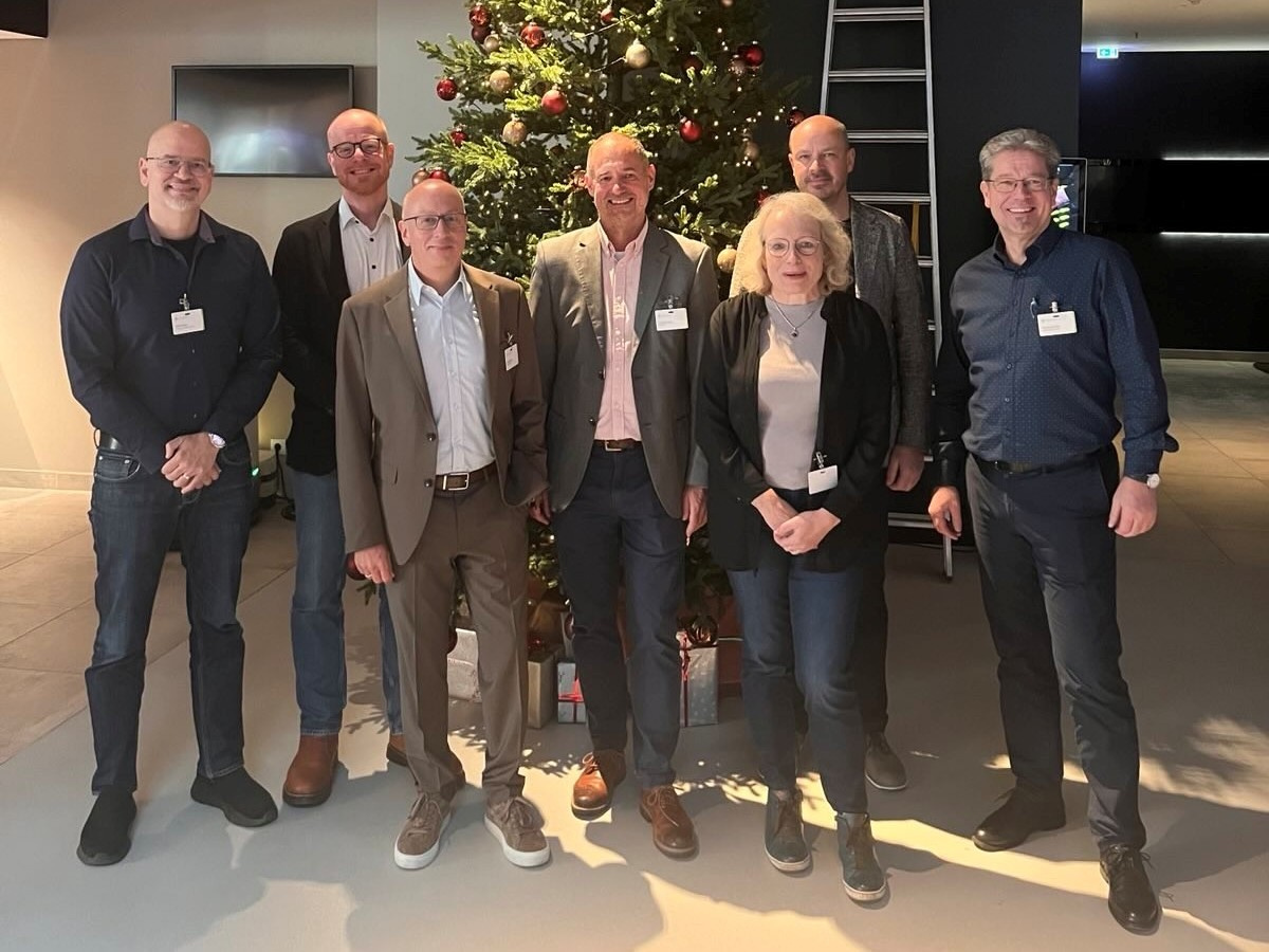 Die hessischen Delegierten 2025: Michael Wesp, Sebastian Ziegler, Christoph Hille, Christian Dreiss, Andrea Röth, Mike Alband-Nau und Thomas Schmitter (von links nach rechts) 
© LAG WfbM Hessen